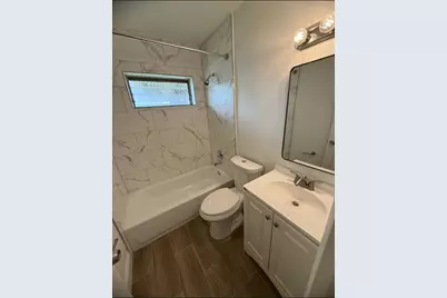 815 Dundas Court #B, Fort Pierce, FL 34950 - Photo 3