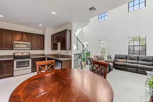 11675 SW 13th Ct, Pembroke Pines, FL 33025 - Photo 11
