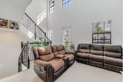 11675 SW 13th Court, Pembroke Pines, FL 33025 - Photo 7