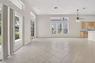 10060 Armani Dr, Boynton Beach, FL 33437 - Photo 17