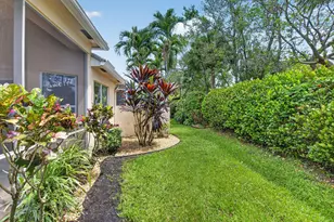 10060 Armani Dr, Boynton Beach, FL 33437 - Photo 41