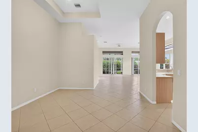 10060 Armani Drive, Boynton Beach, FL 33437 - Photo 5