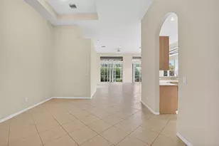 10060 Armani Dr, Boynton Beach, FL 33437 - Photo 5