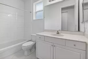 10060 Armani Dr, Boynton Beach, FL 33437 - Photo 37