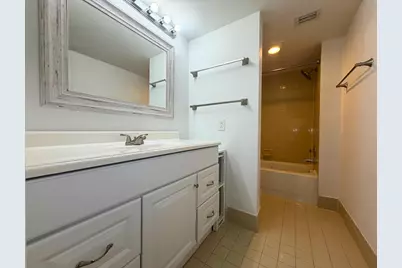 1244 S Military Trail #724, Deerfield Beach, FL 33442 - Photo 15