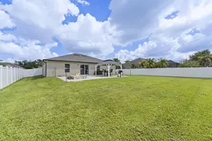380 SW Donna Terrace, Port Saint Lucie, FL 34984 - Photo 19