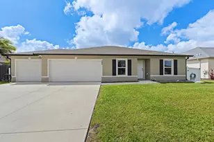 380 SW Donna Terrace, Port Saint Lucie, FL 34984 - Photo 1