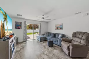 380 SW Donna Terrace, Port Saint Lucie, FL 34984 - Photo 19