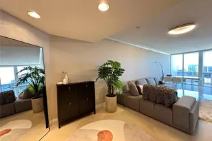 18201 Collins Ave, Sunny Isles Beach, FL 33160 - Photo 21