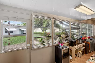 2002 SW Natura Boulevard #B, Deerfield Beach, FL 33441 - Photo 11