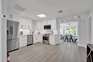 1969 NE 5th St, Deerfield Beach, FL 33441 - Photo 37