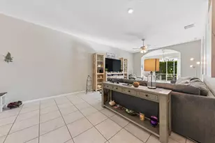10760 Royal Caribbean Cir, Boynton Beach, FL 33437 - Photo 15