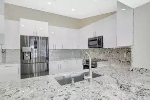 1412 NE 53rd Ct, Fort Lauderdale, FL 33334 - Photo 11