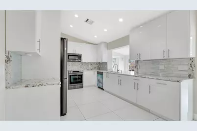 1412 NE 53rd Court, Fort Lauderdale, FL 33334 - Photo 15