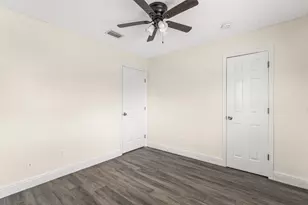 1205 Ave K, Fort Pierce, FL 34950 - Photo 9