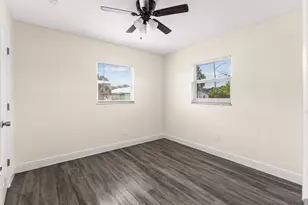 1205 Ave K, Fort Pierce, FL 34950 - Photo 9