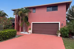 118 Waterway, Royal Palm Beach, FL 33411 - Photo 1