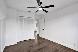 8865 Lake Park Cir S, Davie, FL 33328 - Photo 63