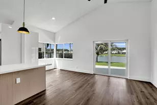 8865 Lake Park Cir S, Davie, FL 33328 - Photo 23