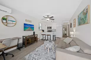 310 NE 6th St, Hallandale Beach, FL 33009 - Photo 3