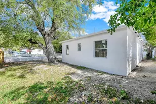 7990 NW 8th Ave, Miami, FL 33150 - Photo 35