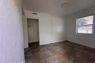 728 SW 6th St, Dania Beach, FL 33004 - Photo 7