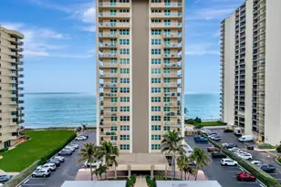 5440 N Ocean Dr, Singer Island, FL 33404 - Photo 19