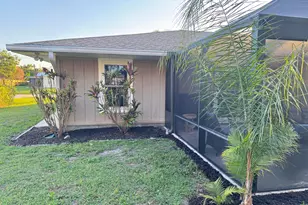 1479 SE Pitcher Rd, Port Saint Lucie, FL 34952 - Photo 7