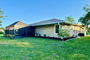 1479 SE Pitcher Rd, Port Saint Lucie, FL 34952 - Photo 7