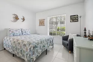 2210 NE 67th St, Fort Lauderdale, FL 33308 - Photo 11