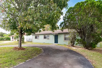 1218 Giller Avenue, Mangonia Park, FL 33407 - Photo 1