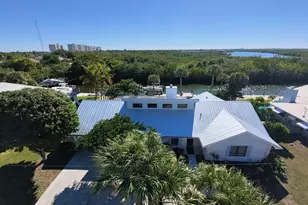929 Jackson Way, Fort Pierce, FL 34949 - Photo 1