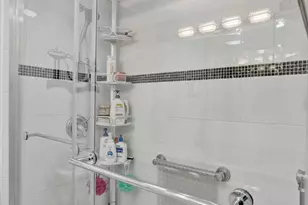 5860 NW 44th St, Lauderhill, FL 33319 - Photo 29