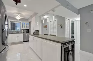 5860 NW 44th St, Lauderhill, FL 33319 - Photo 13
