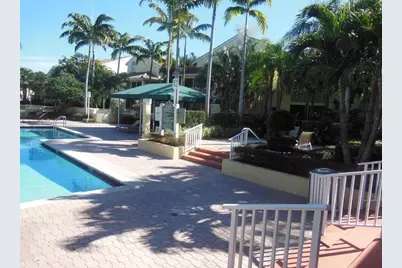 7103 Glenmoor Drive, West Palm Beach, FL 33409 - Photo 9