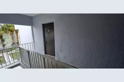 409 Executive Center Drive #209, West Palm Beach, FL 33401 - Photo 3