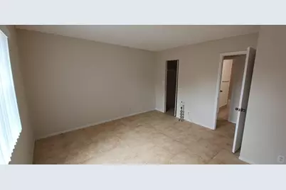 409 Executive Center Drive #209, West Palm Beach, FL 33401 - Photo 11