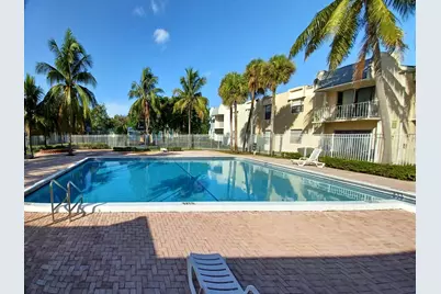 409 Executive Center Drive #209, West Palm Beach, FL 33401 - Photo 1