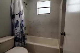 9150 NW 38th Dr, Coral Springs, FL 33065 - Photo 9