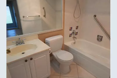 242 Seville K #242, Delray Beach, FL 33446 - Photo 13
