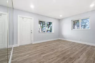 2923 NW 48th St, Fort Lauderdale, FL 33309 - Photo 11