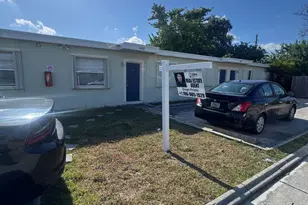 4401 SW 20th St, West Park, FL 33023 - Photo 9