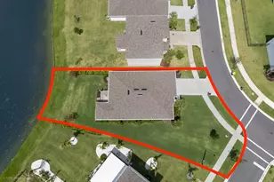 423 Acai Ln, Fort Pierce, FL 34981 - Photo 3
