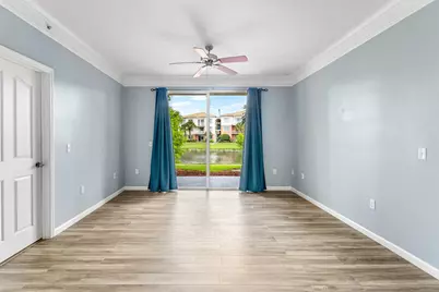 10106 W Myrtlewood Cir Circle W, Palm Beach Gardens, FL 33418 - Photo 9