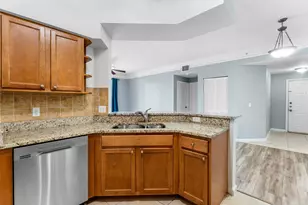 10106 W Myrtlewood Cir Circle W, Palm Beach Gardens, FL 33418 - Photo 5
