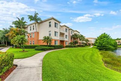10106 W Myrtlewood Cir Circle W, Palm Beach Gardens, FL 33418 - Photo 1