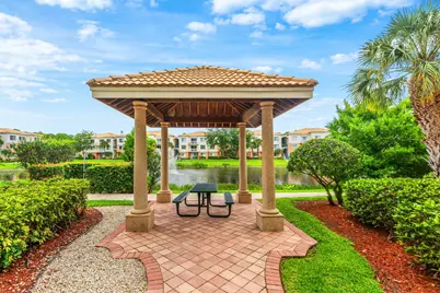 10106 W Myrtlewood Cir Circle W, Palm Beach Gardens, FL 33418 - Photo 19