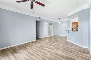 10106 W Myrtlewood Cir Circle W, Palm Beach Gardens, FL 33418 - Photo 9
