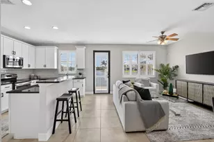 8437 Lakeview Trail, Parkland, FL 33076 - Photo 15
