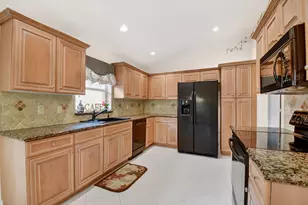7565 Caprio Dr, Boynton Beach, FL 33472 - Photo 17